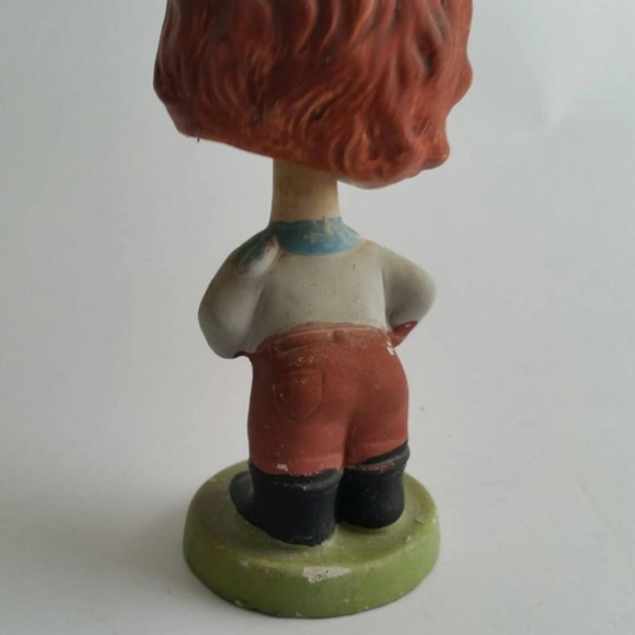 SOLD Vintage Kiss Me Bobblehead Figurine - Picture 3 of 5